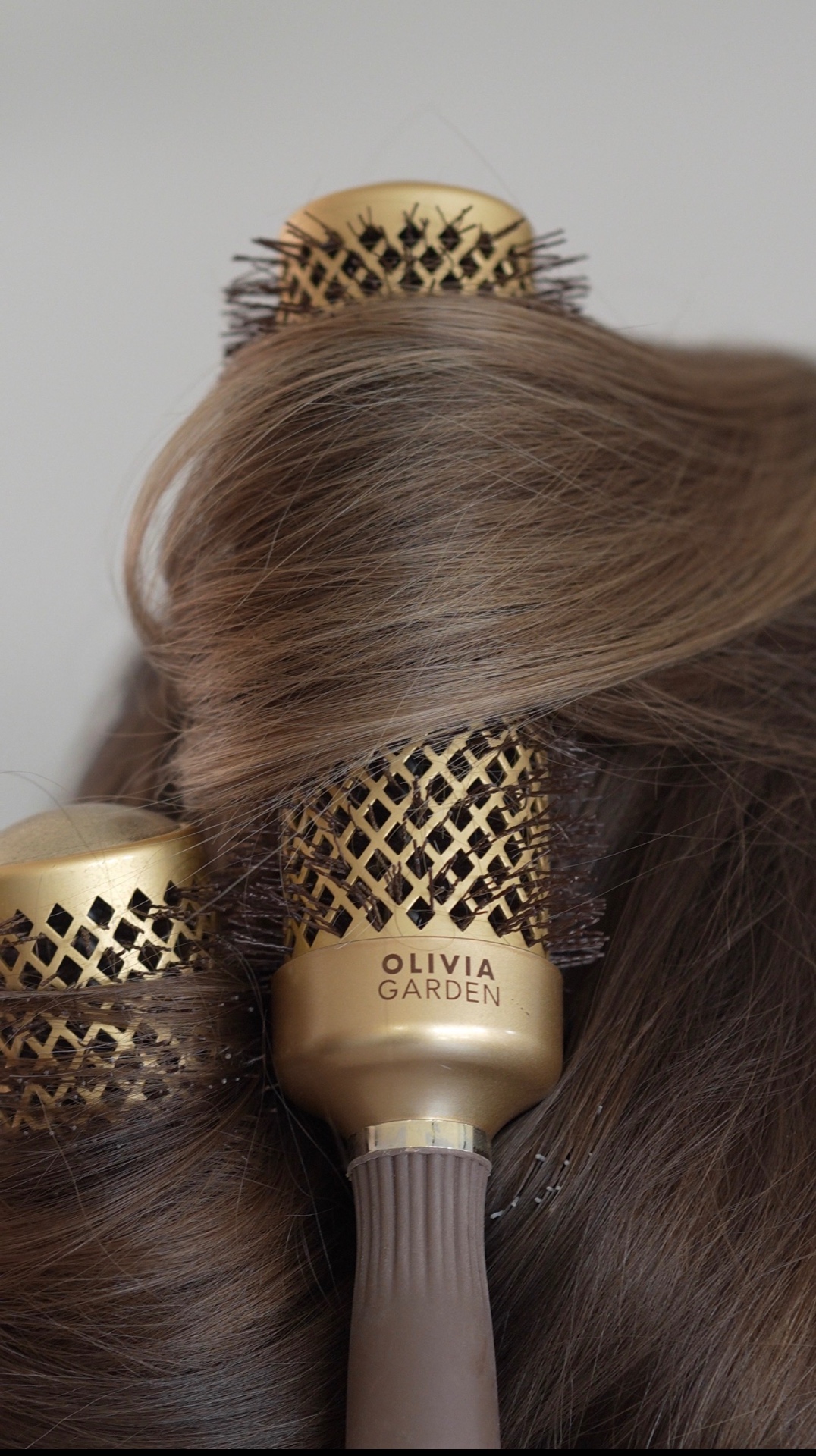 Signature blowout met round brush techniek